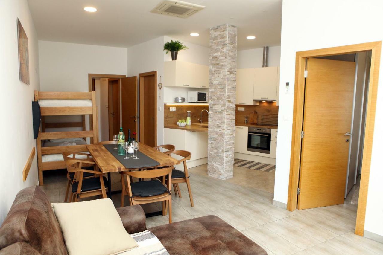 Trendy Apartment Izola JS Kültér fotó